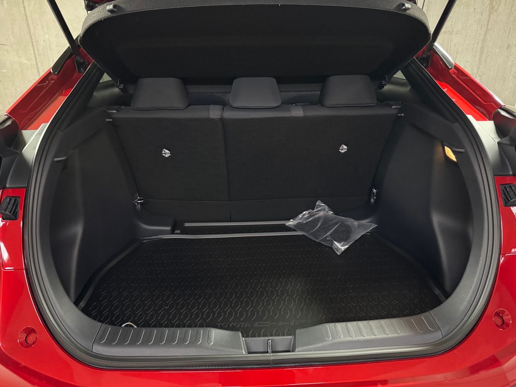 toyota-c-hr-style-1-8-hybrid-90kw-e-cvt-st - 9