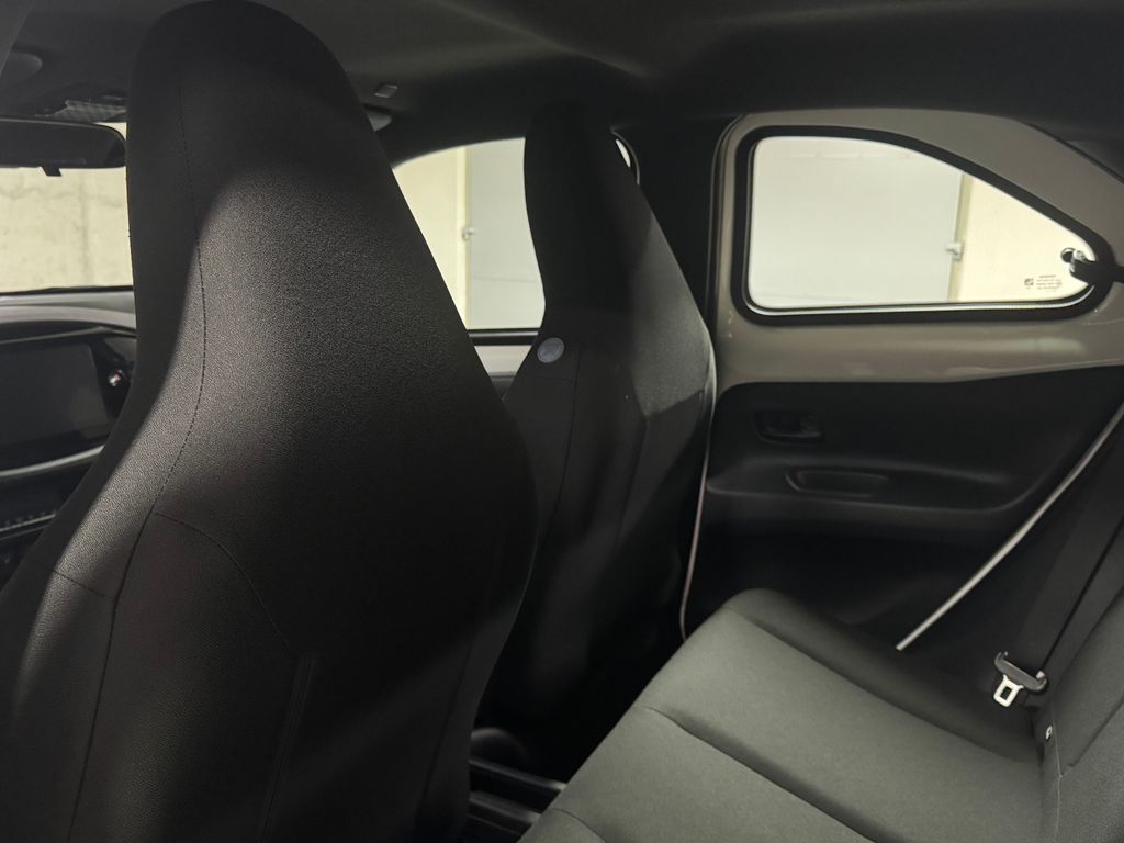 toyota-aygo-comfort-1-5-hybrid-116k - 9