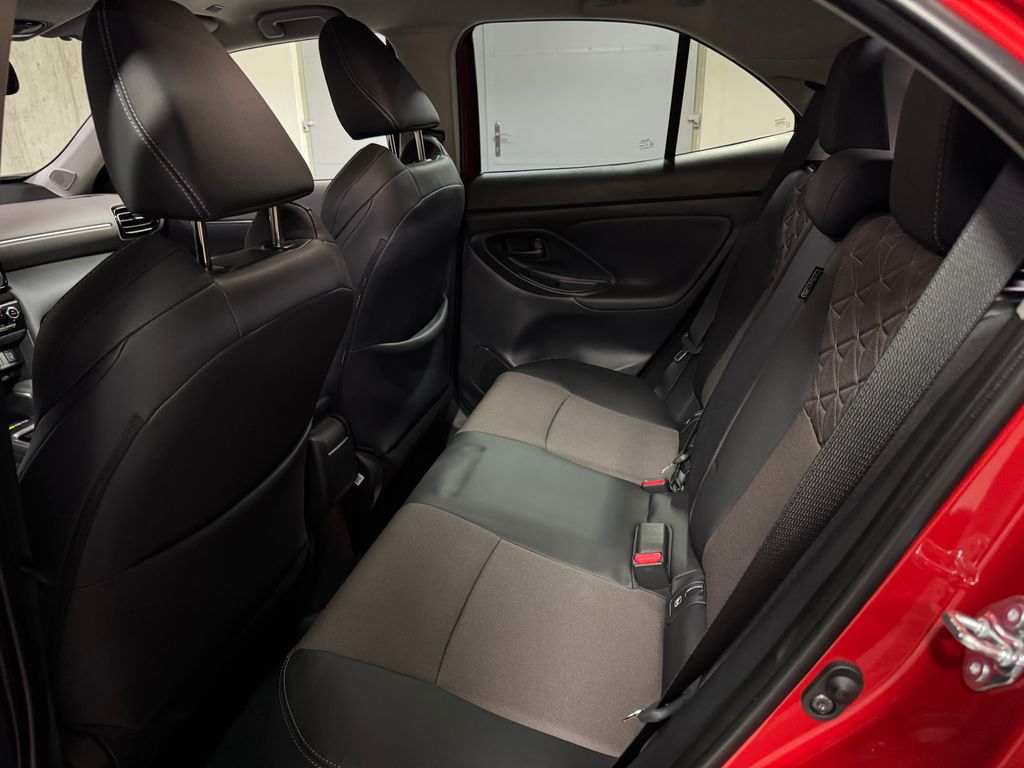 toyota-yaris-cross-executive-1-5-hybrid-fwd-130k - 9