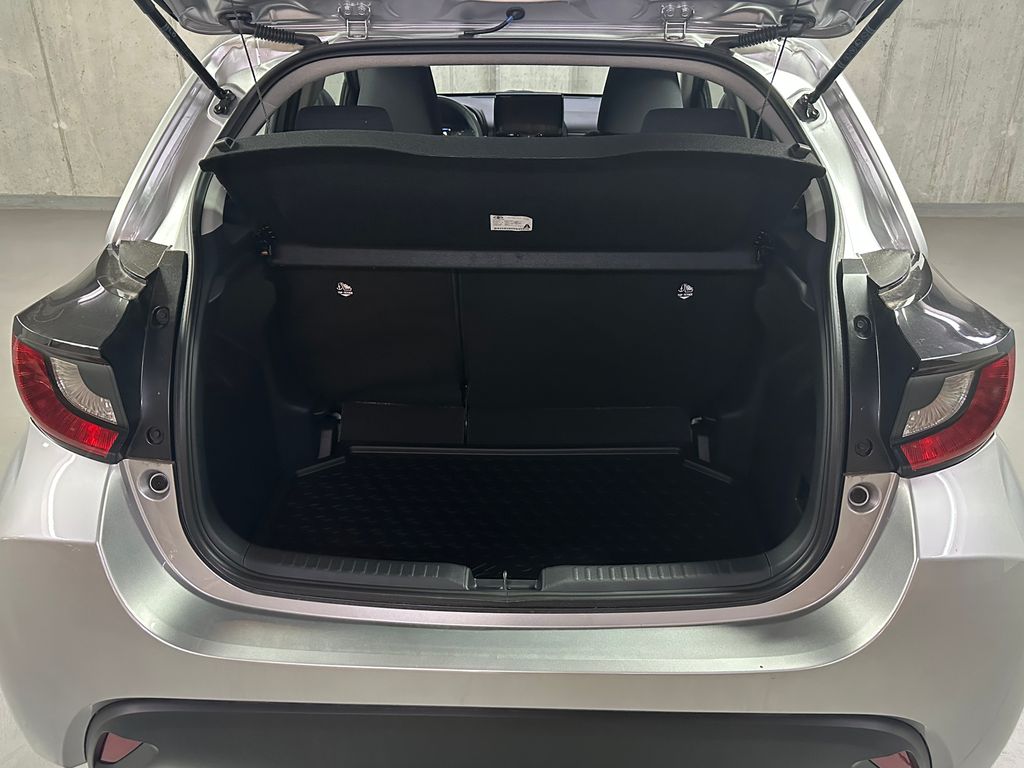 toyota-yaris-comfort-1-5-hybrid-e-cvt - 5