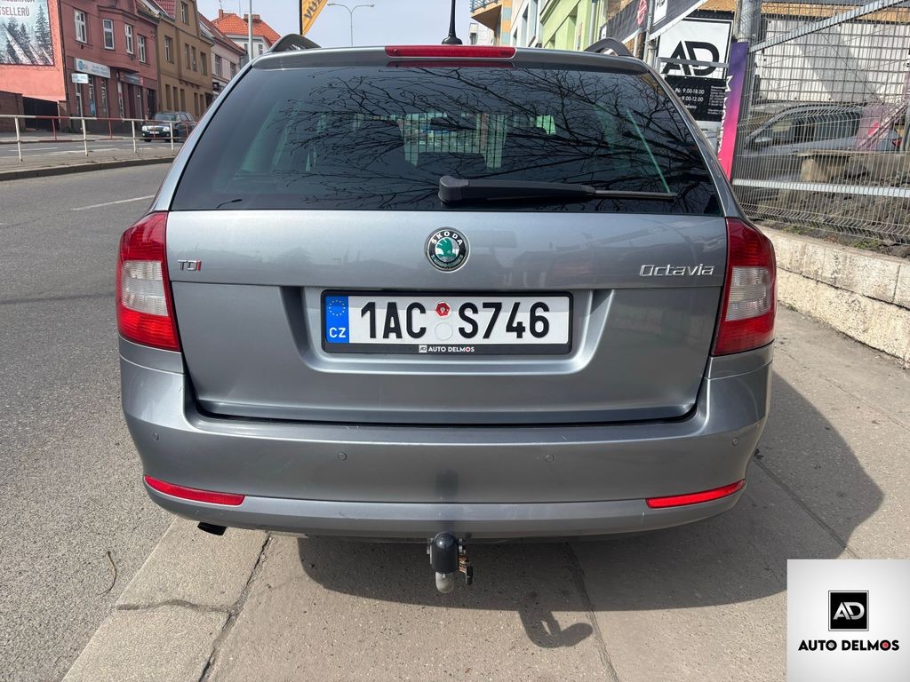 skoda-octavia-2-0tdi-2013-cz-at-elegance-taz - 4