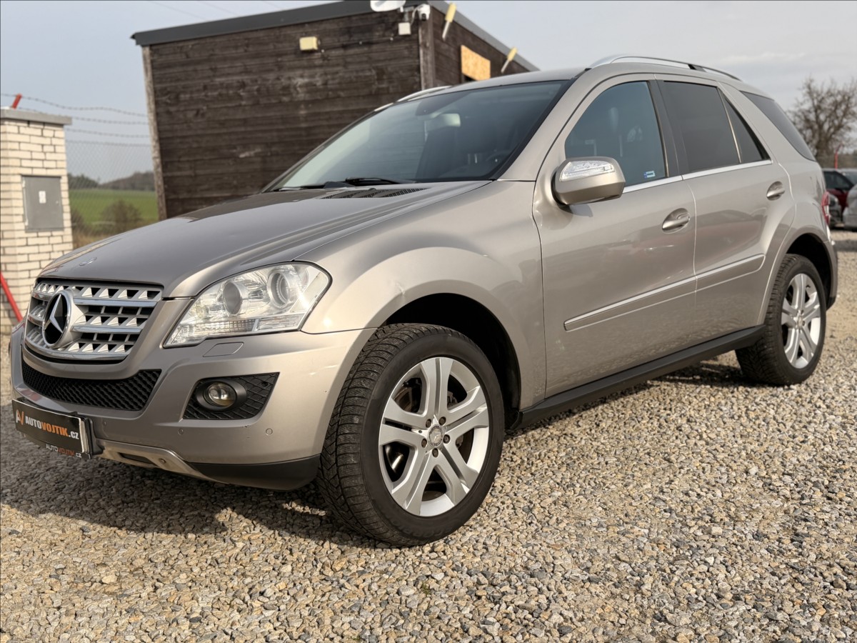Mercedes-Benz Třídy M 3,0 320CDI 4-MATIC A/T DPH