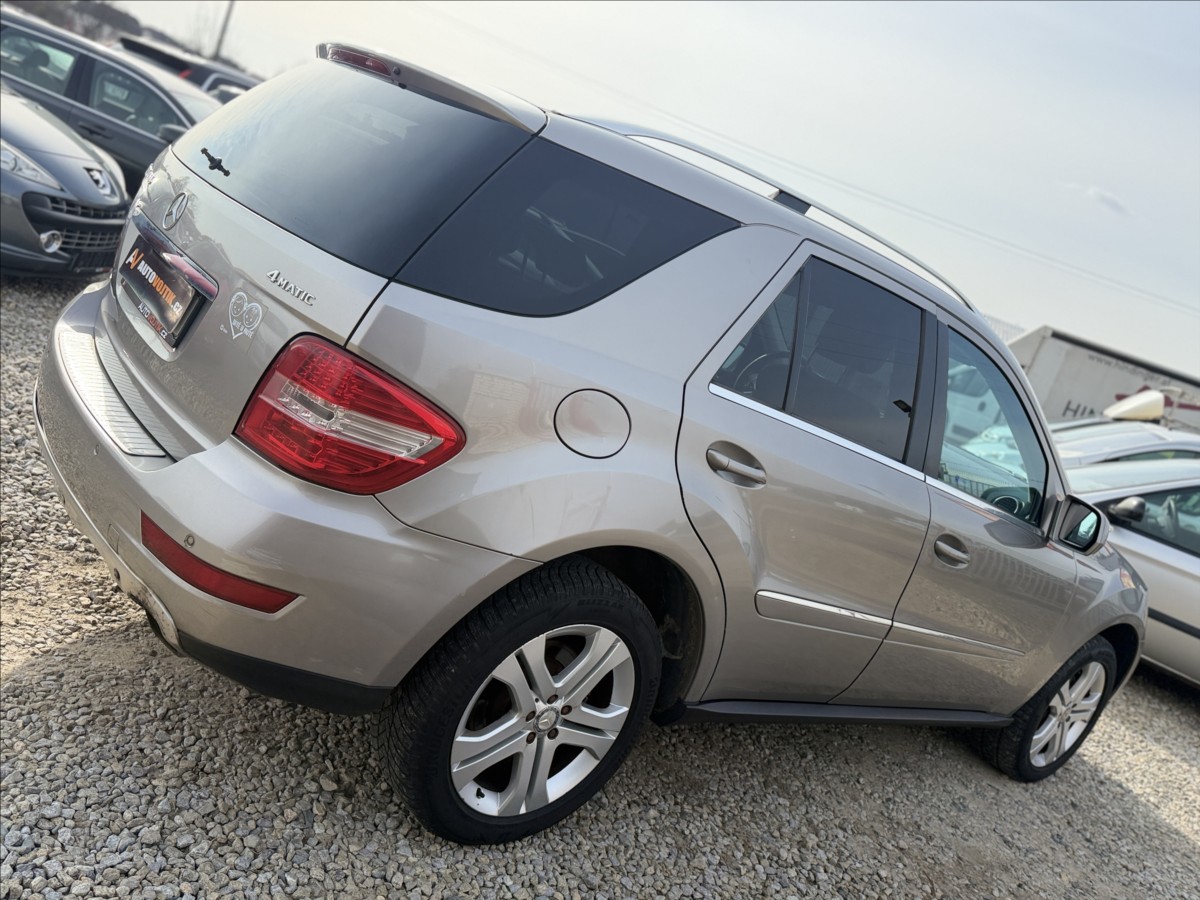 mercedes-benz-tridy-m-3-0-320cdi-4-matic-a-t-dph - 4
