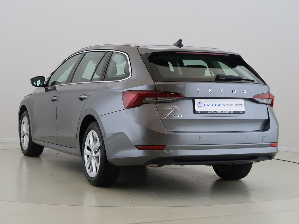 skoda-octavia-2-0tdi-cz-1maj-dph-combi-style - 6