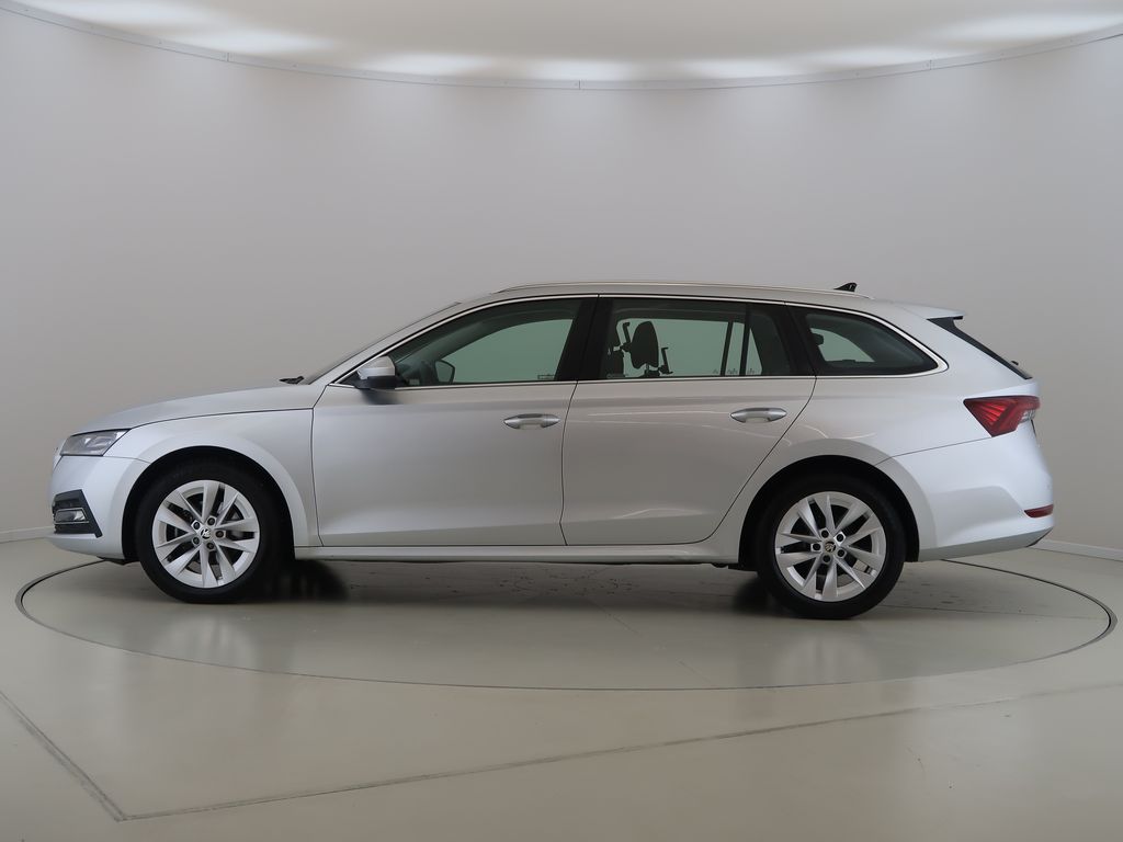 skoda-octavia-2-0tdi-cz-1maj-dph-style-at - 7