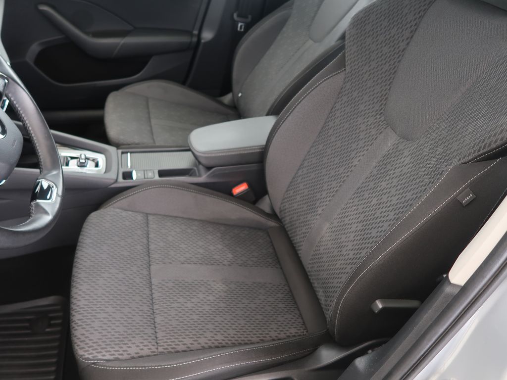 skoda-octavia-2-0tdi-cz-1maj-dph-style-at - 8