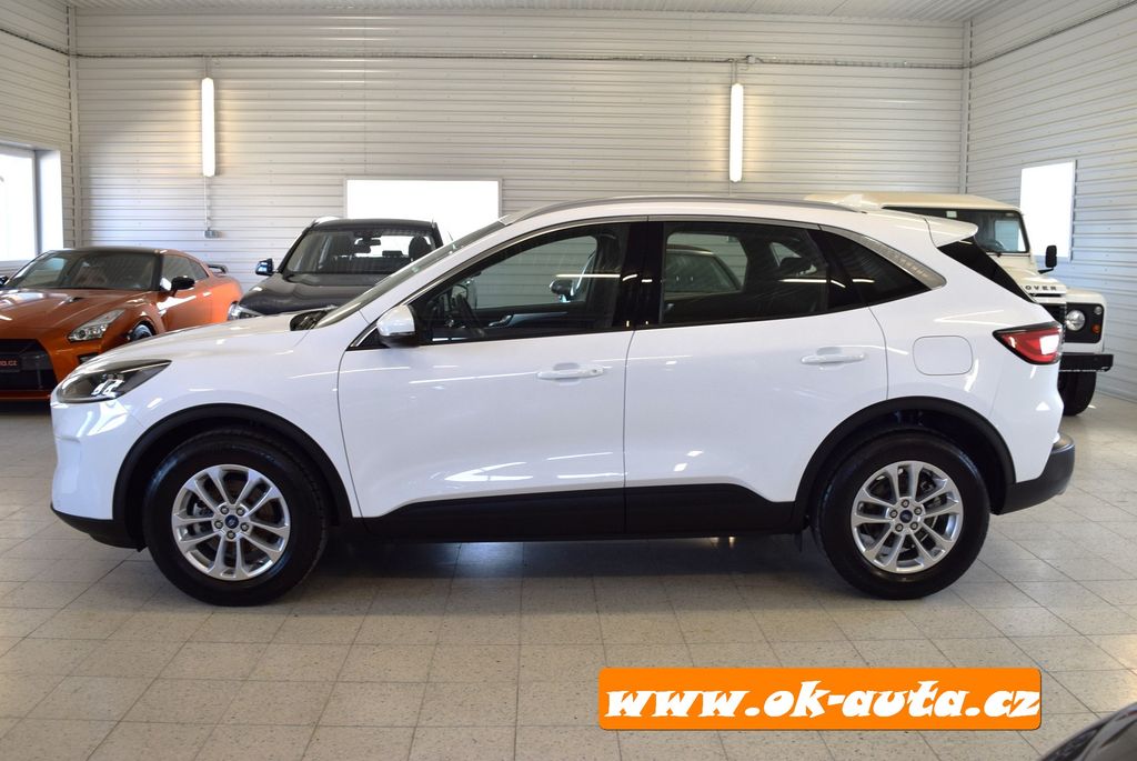 ford-kuga-1-5-eblue-titanium-56-000-km-d - 1