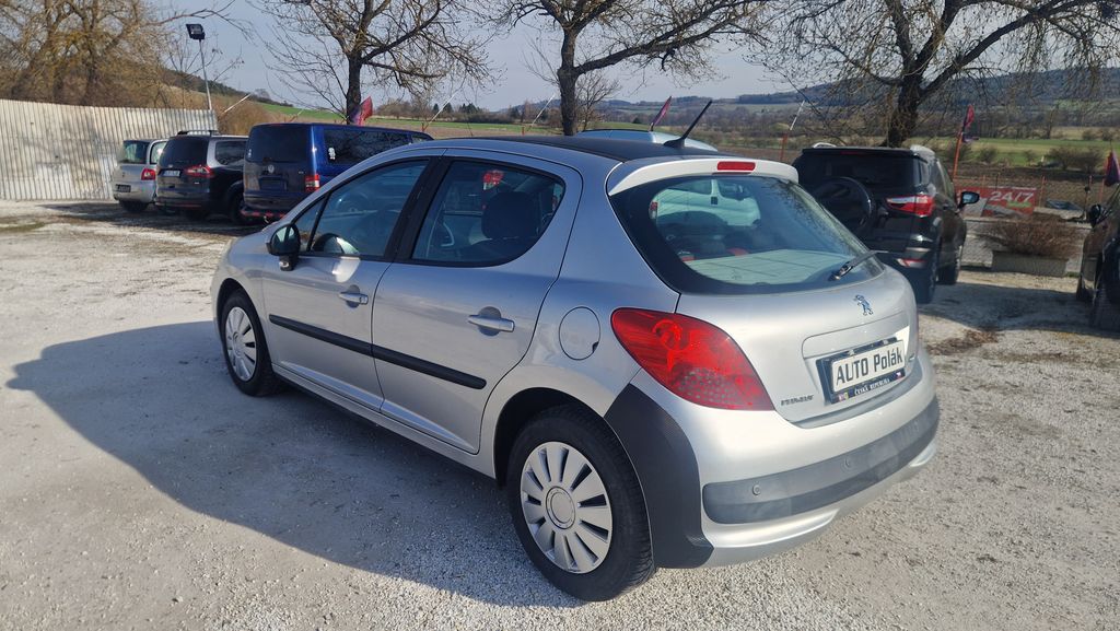 peugeot-207-1-6-hdi - 4