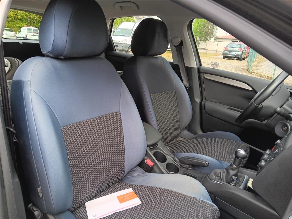 citroen-c4-1-2 - 7