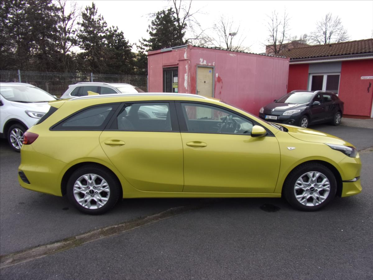kia-ceed-1-5-t-gdi-sw-spin-1maj-117kw - 1