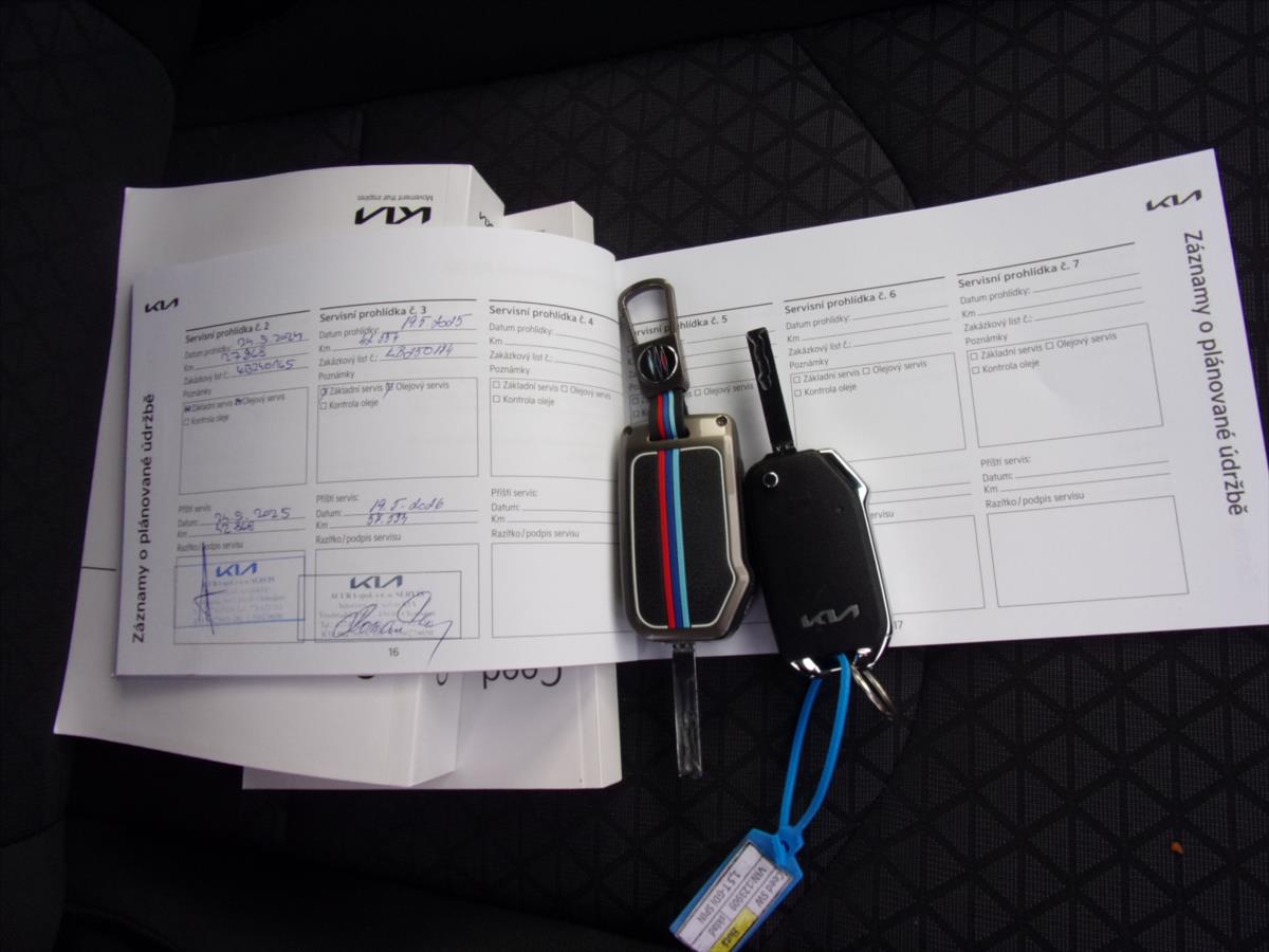 kia-ceed-1-5-t-gdi-sw-spin-1maj-117kw - 9