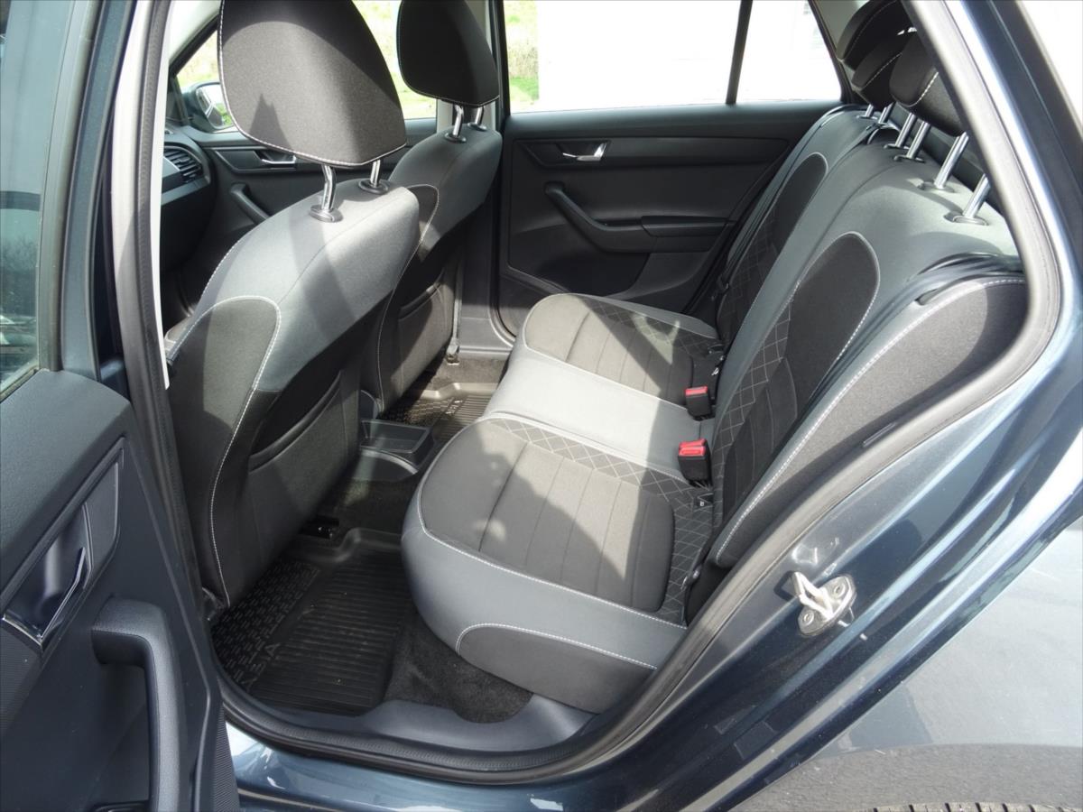 skoda-fabia-1-0-tsi - 9