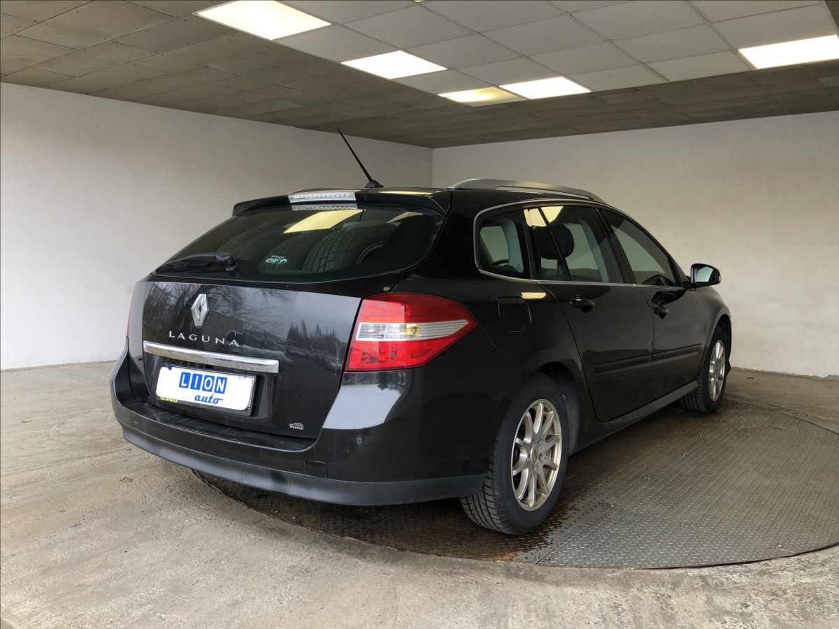 renault-laguna-2-0-dci - 6
