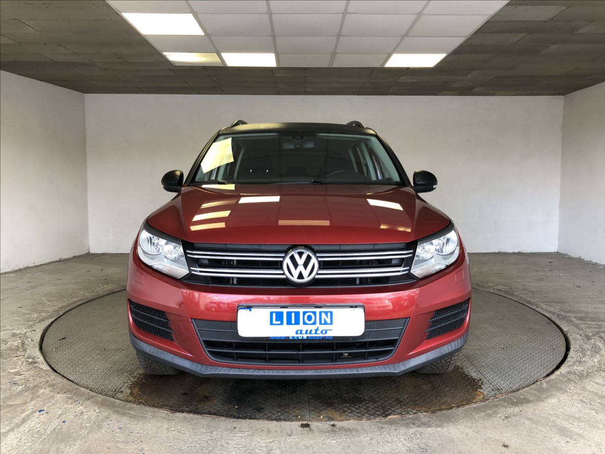 volkswagen-tiguan-2-0-tdi - 1