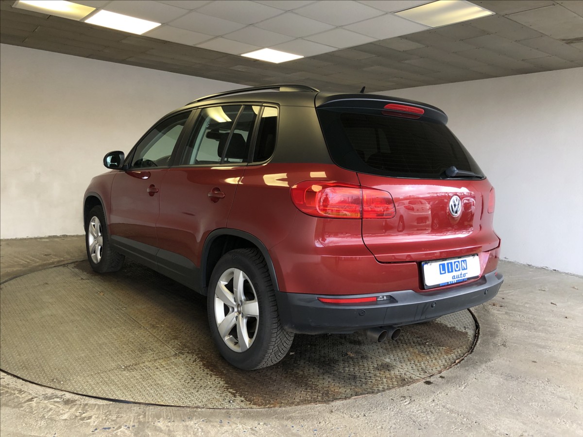 volkswagen-tiguan-2-0-tdi - 4