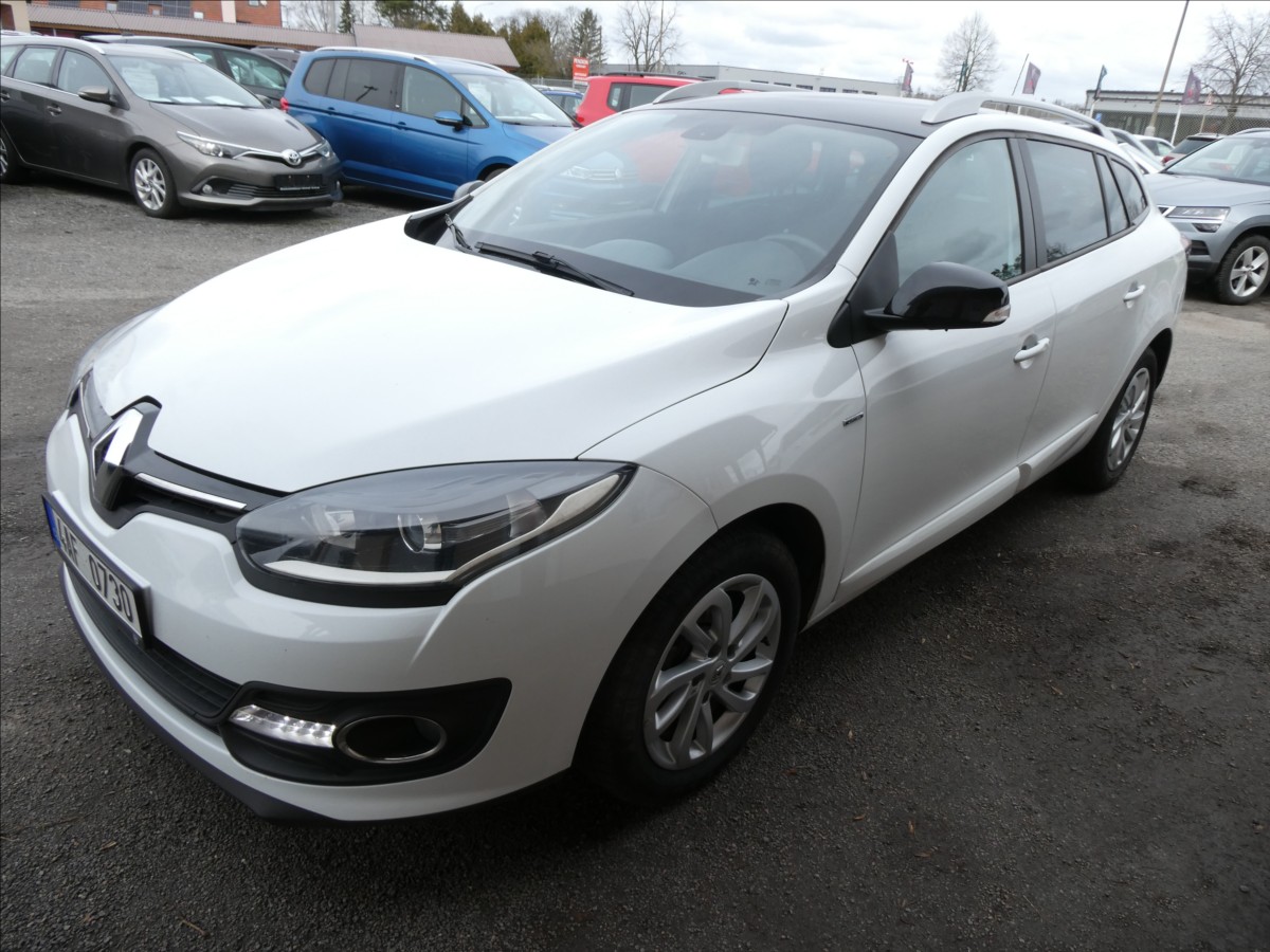 renault-megane-1-2-tce-97kw-automat-po-servise - 4