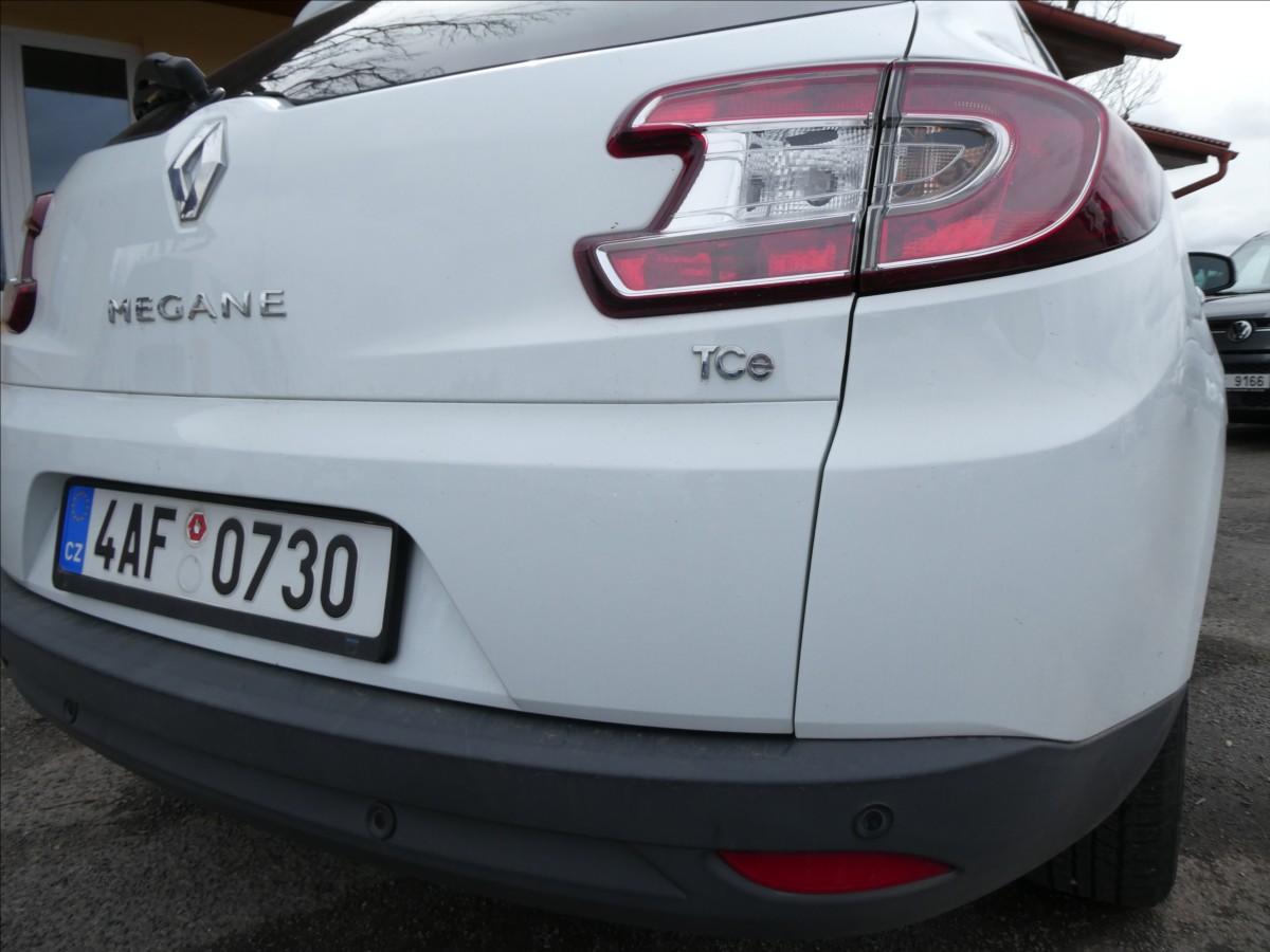 renault-megane-1-2-tce-97kw-automat-po-servise - 9
