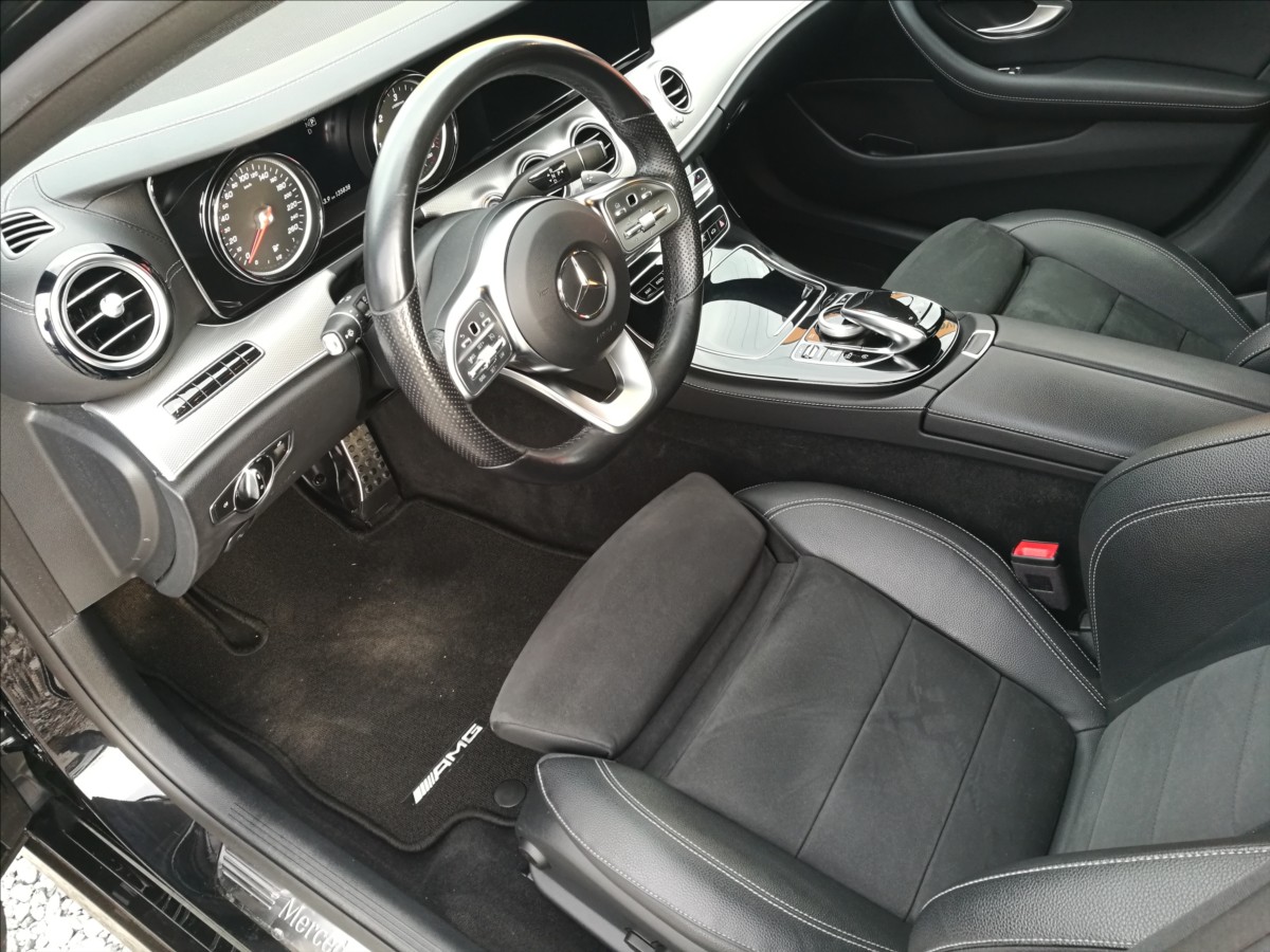 mercedes-benz-tridy-e-300d - 4