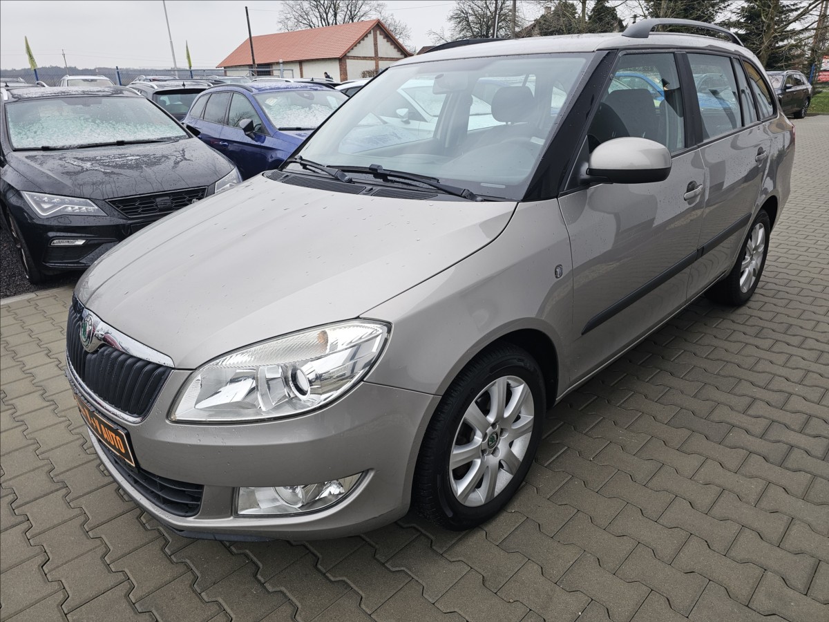 skoda-fabia-ii-1-2-tsi-ambition-klima - 2