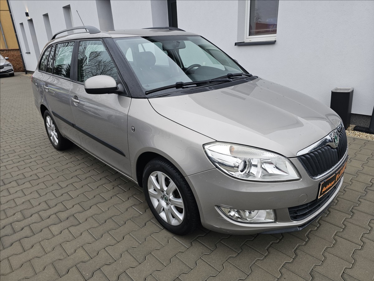 skoda-fabia-ii-1-2-tsi-ambition-klima - 3