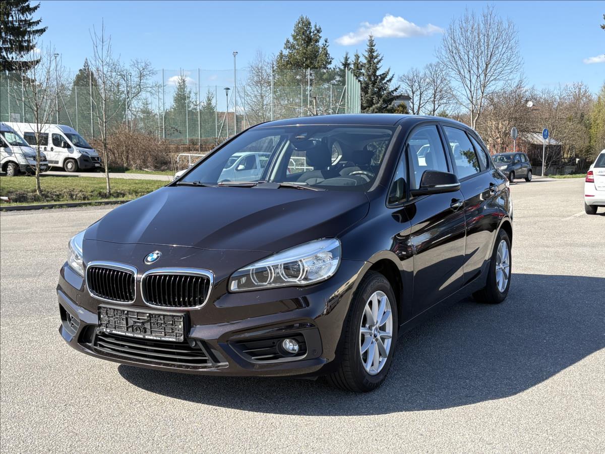 BMW Řada 2 1,5 218i 100kW AT,Led,Navi,PDC