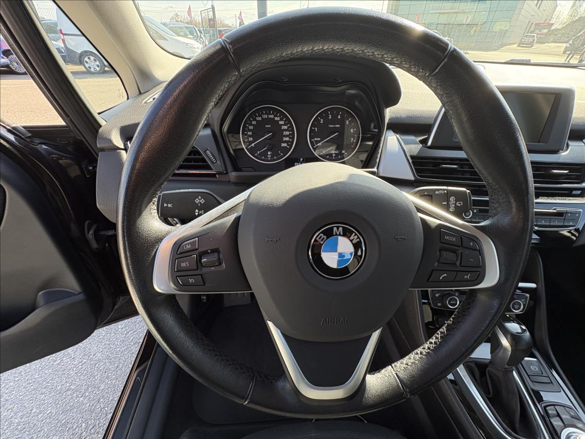 bmw-rada-2-1-5-218i-100kw-at-led-navi-pdc - 5