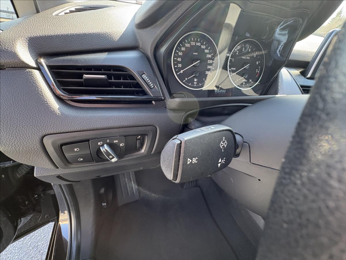 bmw-rada-2-1-5-218i-100kw-at-led-navi-pdc - 6