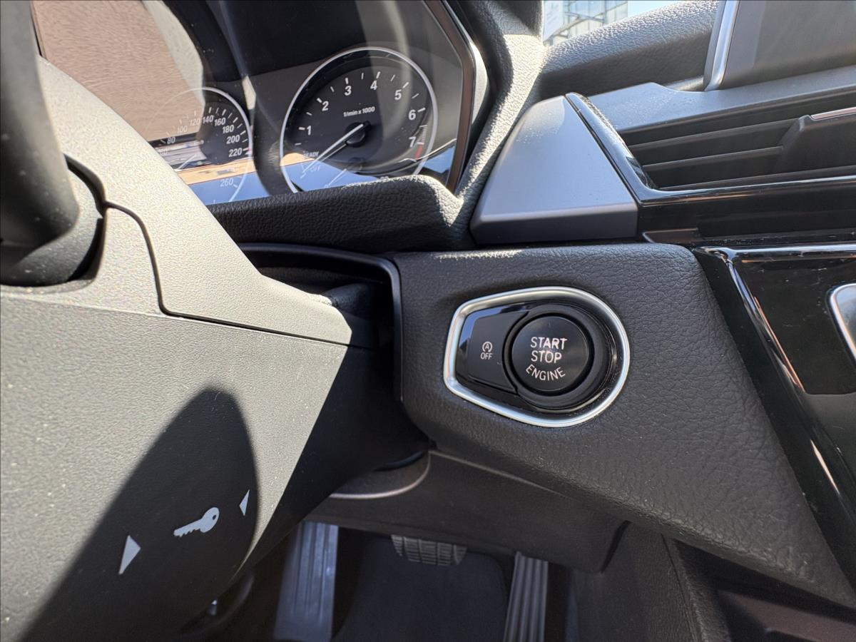 bmw-rada-2-1-5-218i-100kw-at-led-navi-pdc - 8