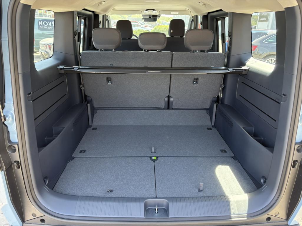 kia-0-0-4x2-elite-120-kw-71-2-kwh - 9