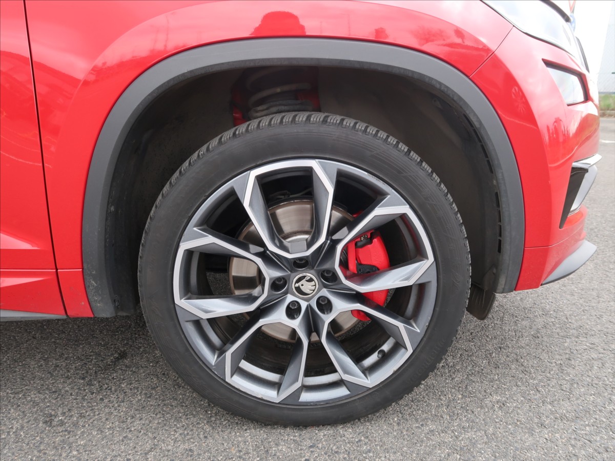 skoda-kodiaq-2-0-tdi-rs-dsg-4x4-cr-webasto - 9