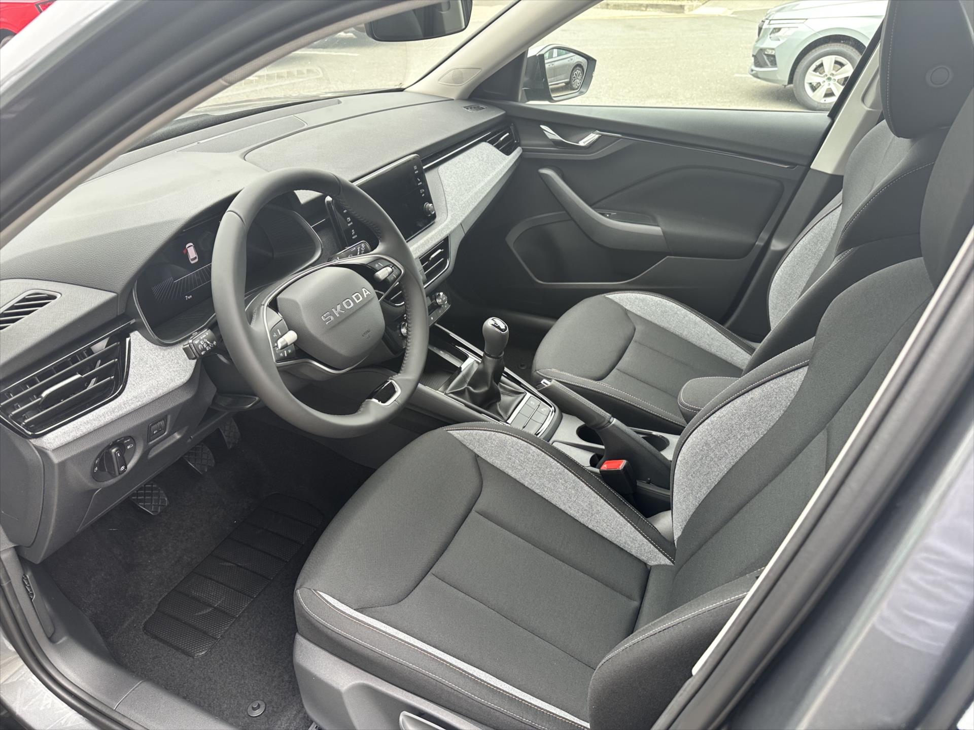 skoda-kamiq-1-0-tsi-85-kw-classic - 6