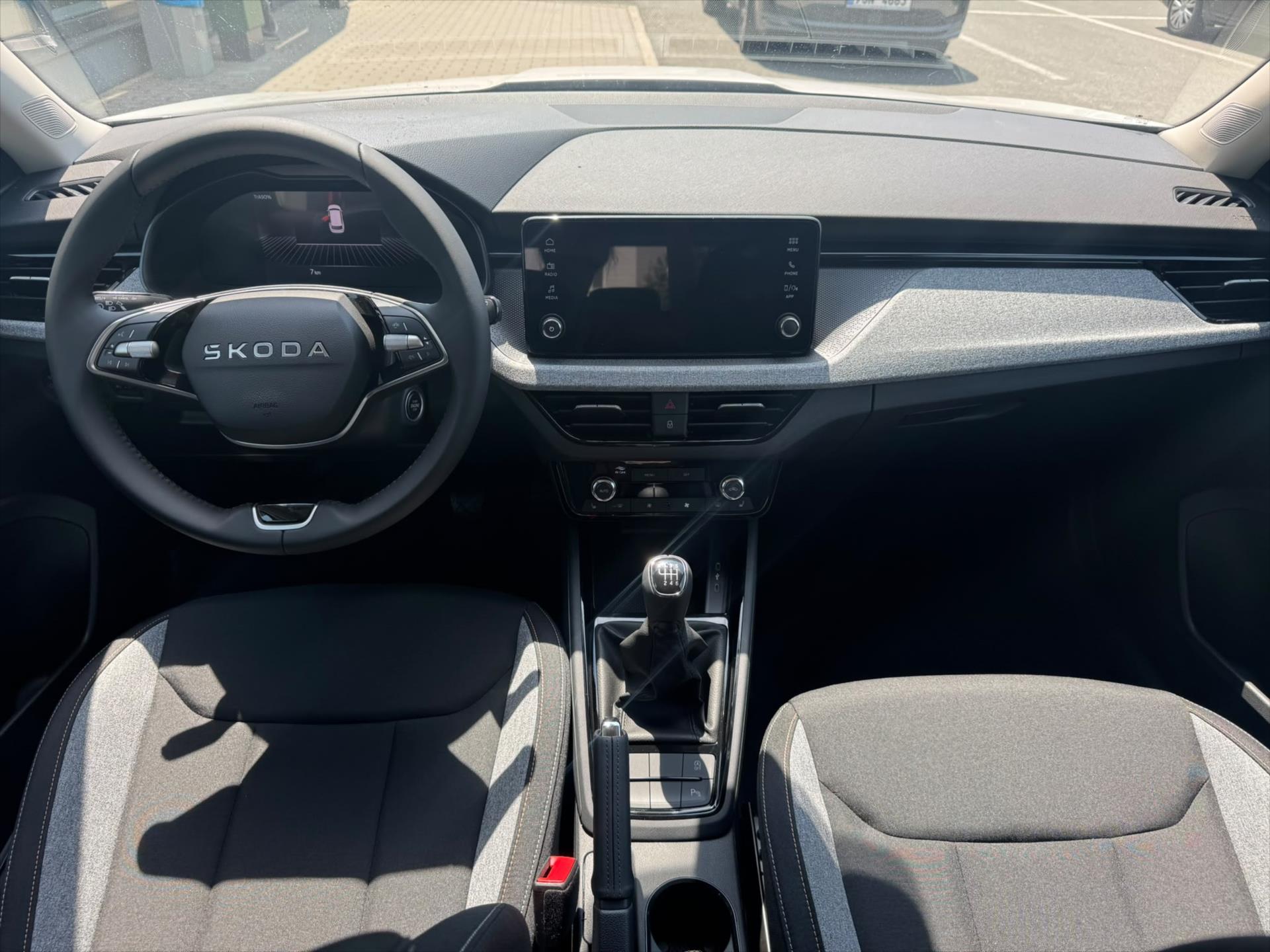 skoda-kamiq-1-0-tsi-85-kw-classic - 8