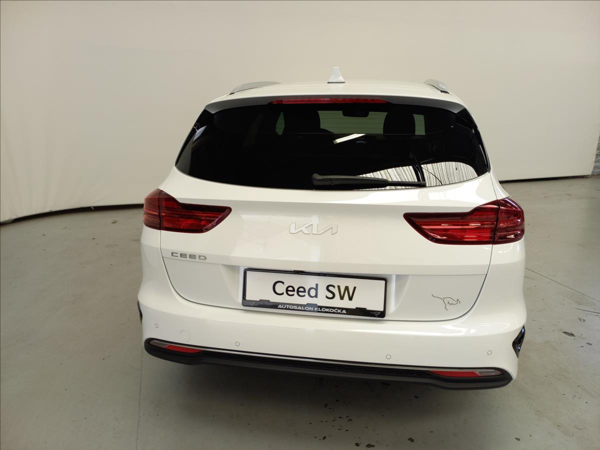 kia-ceed-1-5-t-gdi-dct-top-sw - 2