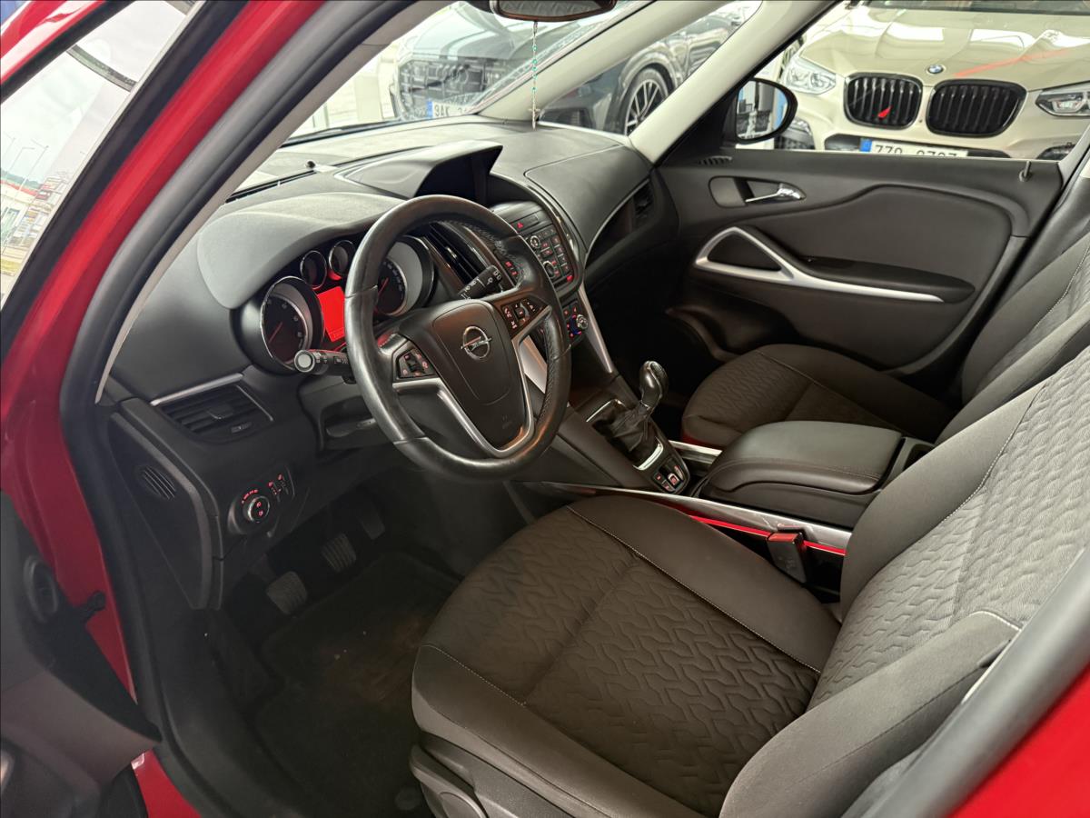 opel-zafira-2-0-96kw-serviska-2-sada-alu - 6