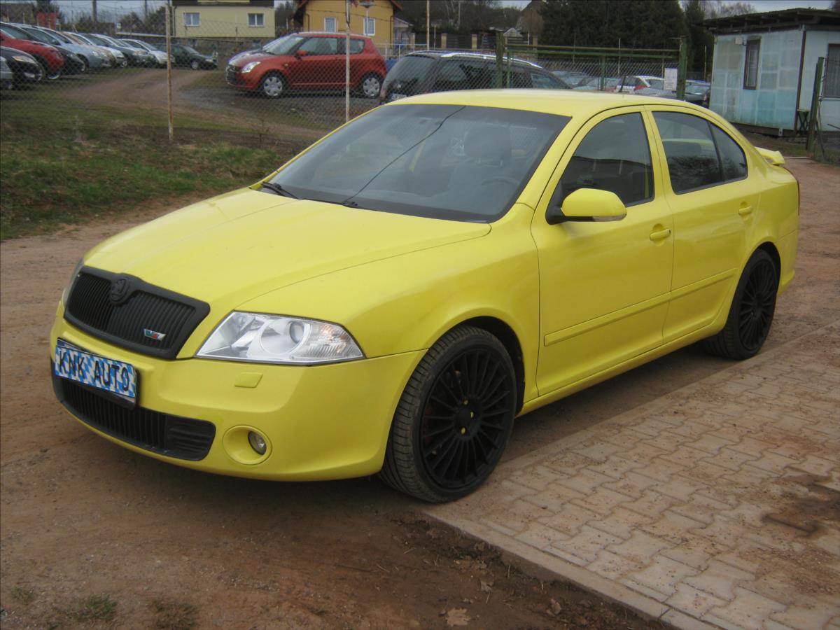 skoda-octavia-2-0 - 1