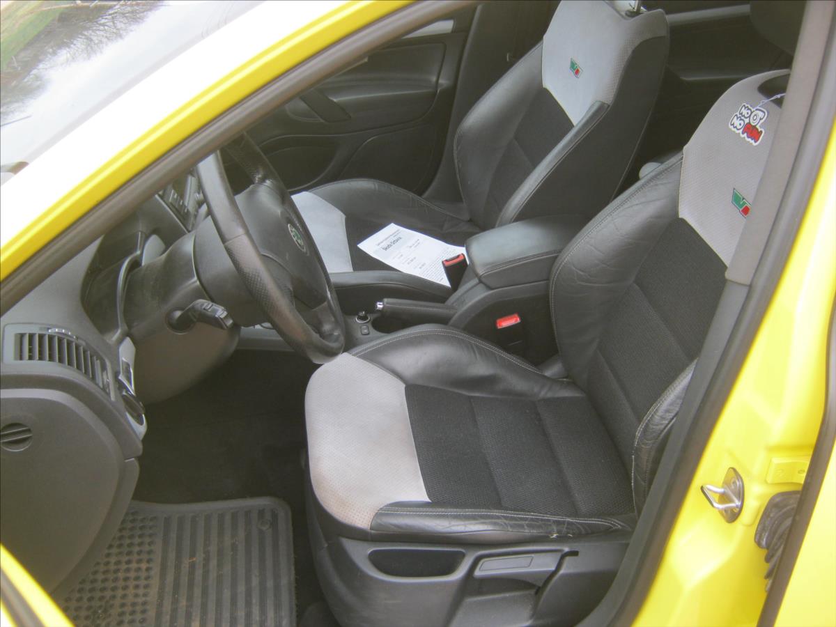 skoda-octavia-2-0 - 9