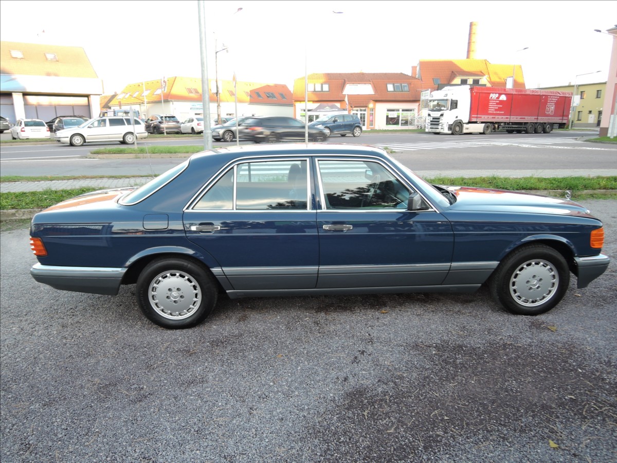 mercedes-benz-tridy-s-5-0-se-500-w126-pouze-108tkm - 4