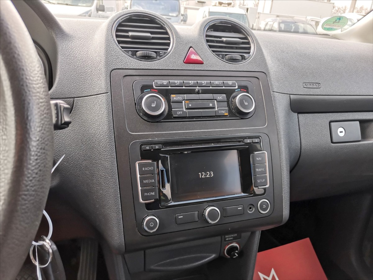 volkswagen-caddy-1-6tdi-dsg-maxi-7mist-klima - 8