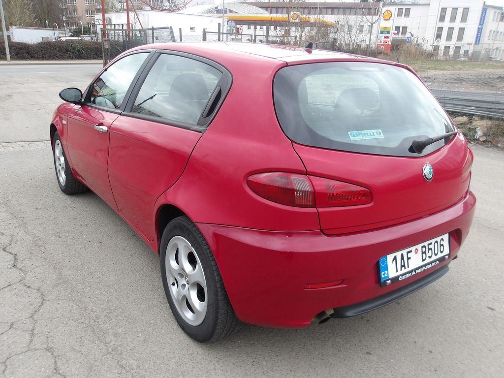 alfa-romeo-147-1-6i-77kw-lpg - 4