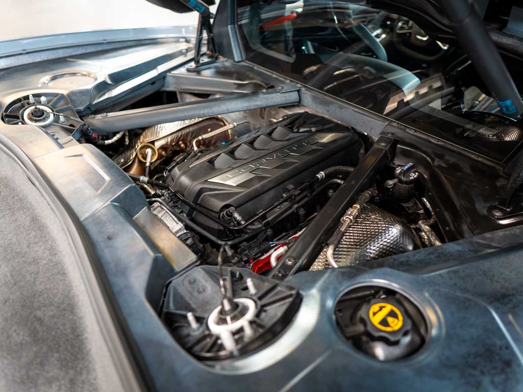 chevrolet-corvette-6-2-stingray-c8-3lt-z51-coupe - 4