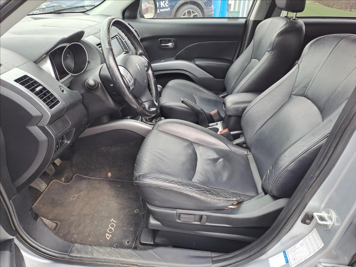 peugeot-4007-2-2-hdi-4wd-kuze - 4