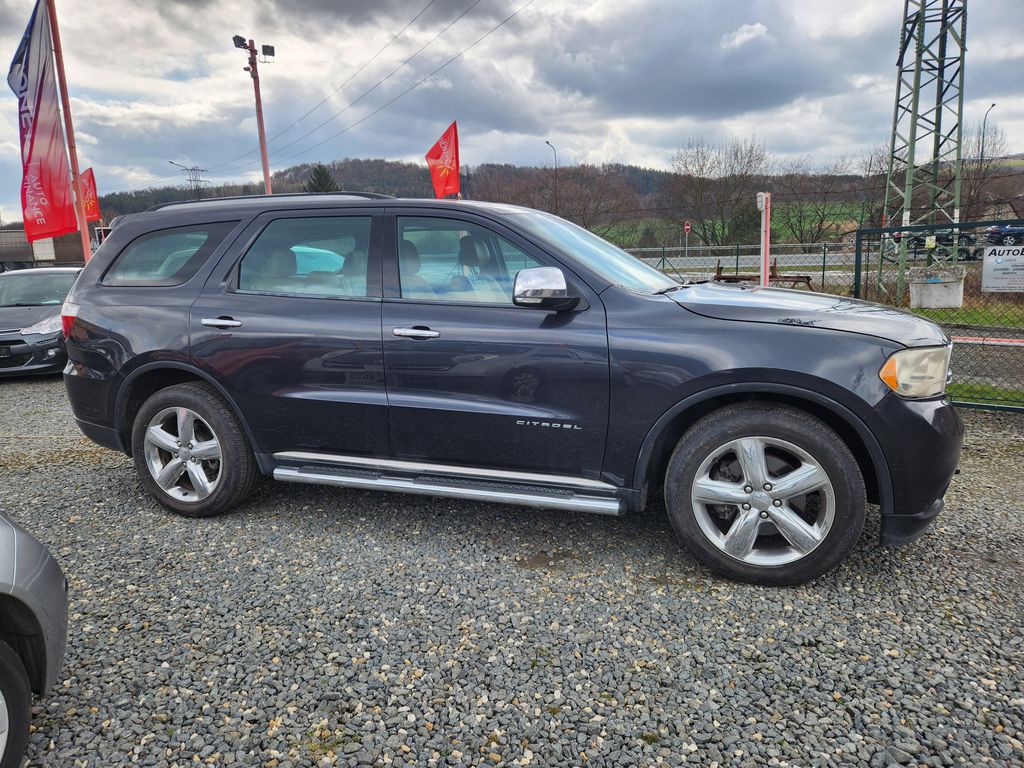 dodge-durango-5-7i-v8-hemi - 3