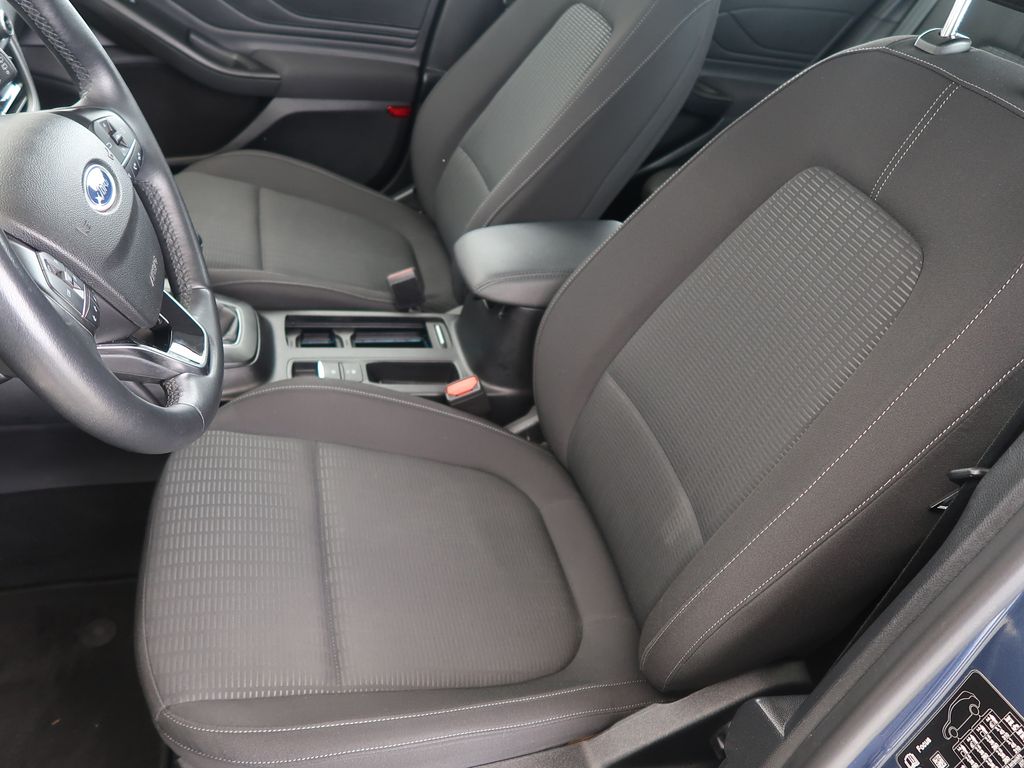 ford-focus-1-0ecoboost-cz-1maj-trend - 8