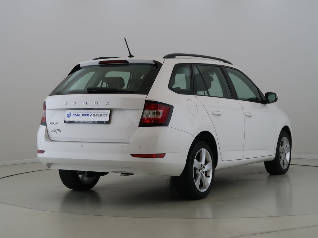 skoda-fabia-1-0tsi-cz-1maj-dph-ambition - 4