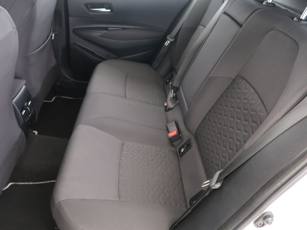 toyota-corolla-1-8hybrid-cz-comforttech - 9