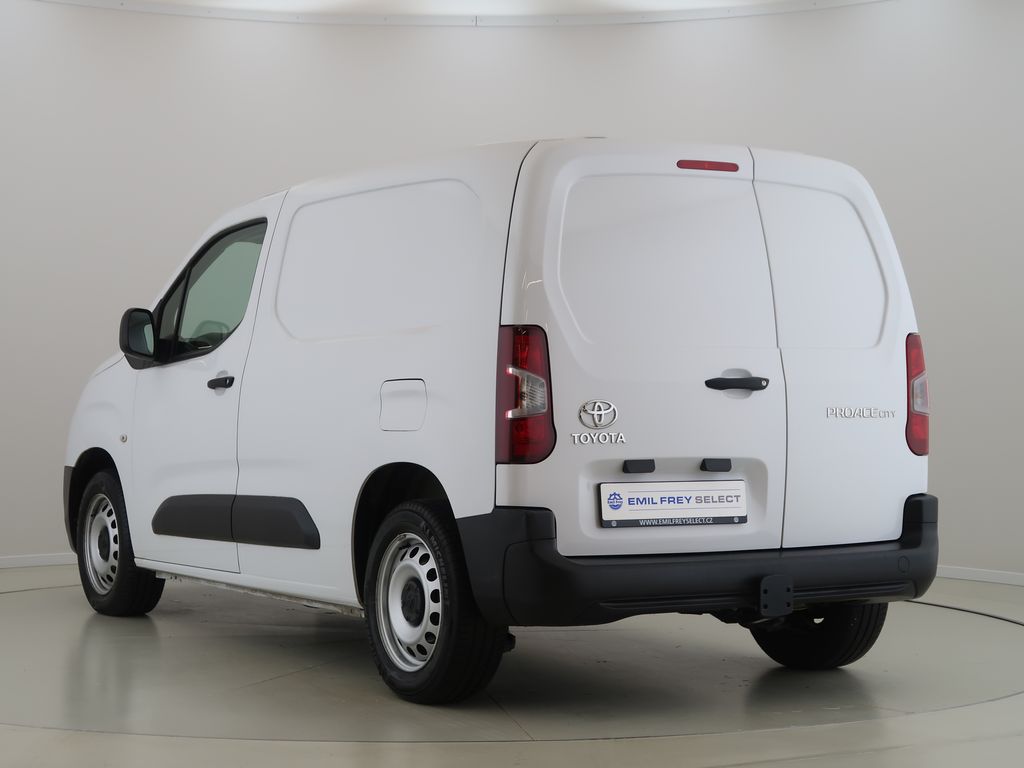 toyota-proace-1-2vvt-i-at-cz-1maj-dph-active - 6