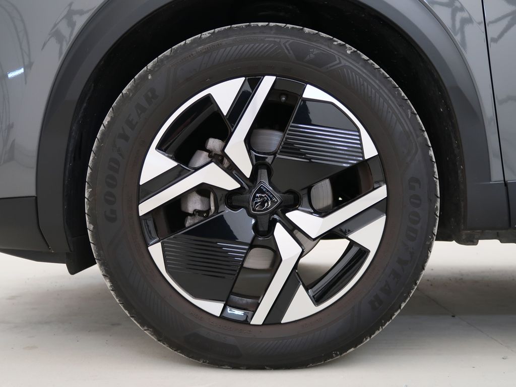 peugeot-2008-1-2puretech-74kw-allure-man6 - 9