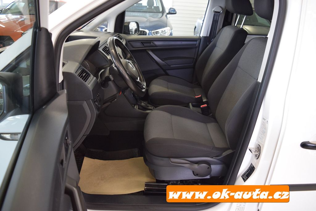 volkswagen-caddy-2-0-tdi-maxi-4x4-dsg-5-mist - 9