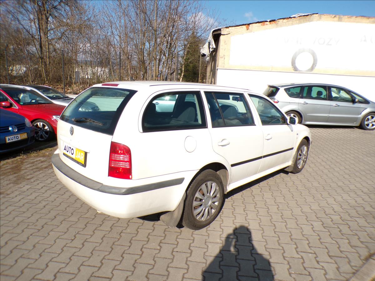 skoda-octavia-1-9-tdi-81kw-digi-klima - 4