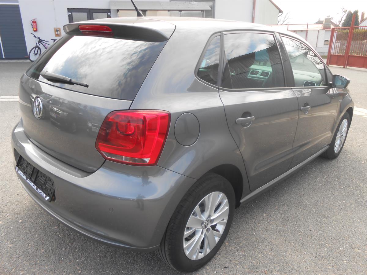 volkswagen-polo-1-2-htp-51kw-life - 5